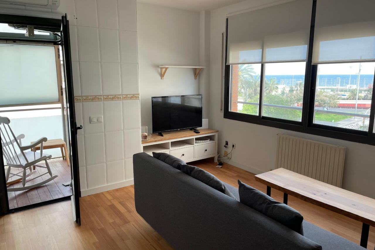 Apartment With Sea Views Next To The Beach Of Mar Bella Barcelona Eksteriør bilde