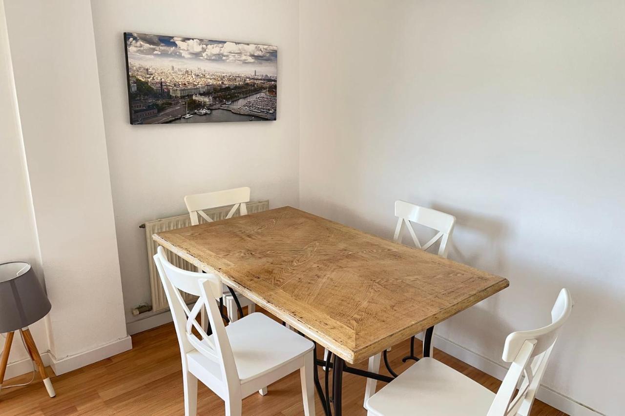 Apartment With Sea Views Next To The Beach Of Mar Bella Barcelona Eksteriør bilde